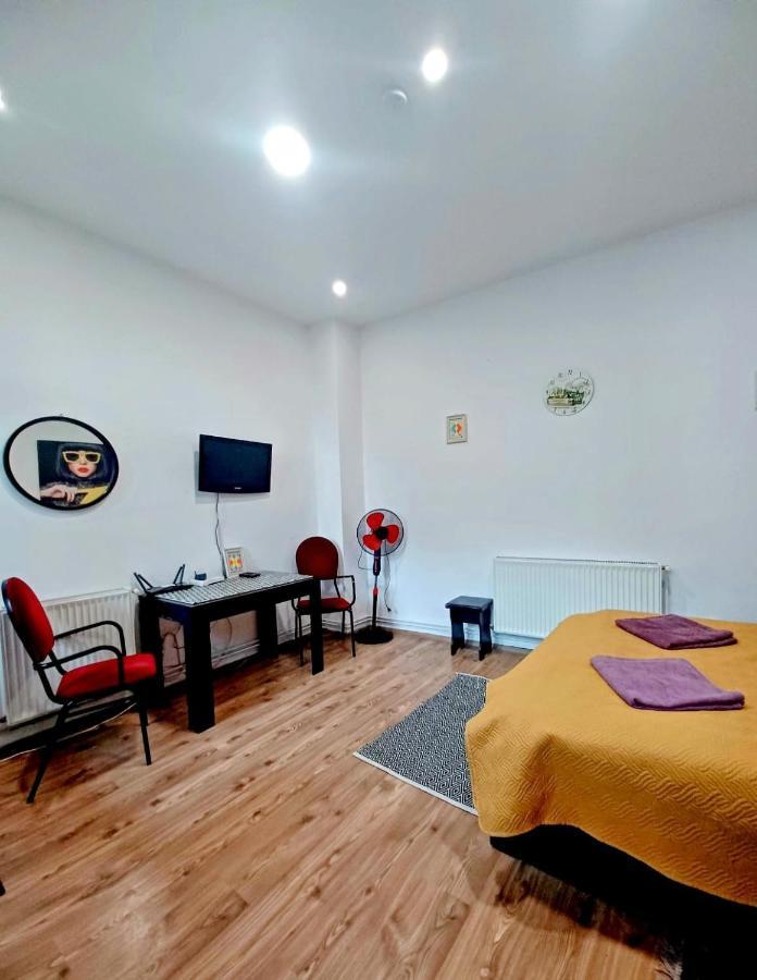 דירה Brasov Central Studio בראשוב